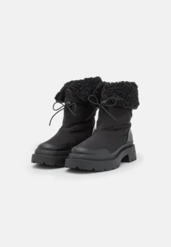 Winter Boot - Classic Ankle Boots - Black -Even-Odd Store a754a5f759304cfe8cb98dabd830d0a3 scaled