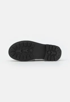 Even&Odd Comfort - Slip-Ons - Black -Even-Odd Store a7b8d4b1aaaa424a9e69efe712e33f9d scaled