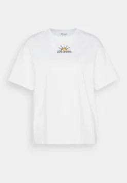 Even&Odd Print T-Shirt - Print T-Shirt 10 Even&Odd Print T-Shirt - Print T-Shirt -Even-Odd Store a9e37114425e4f21aa96c9cb5a46adc0 scaled