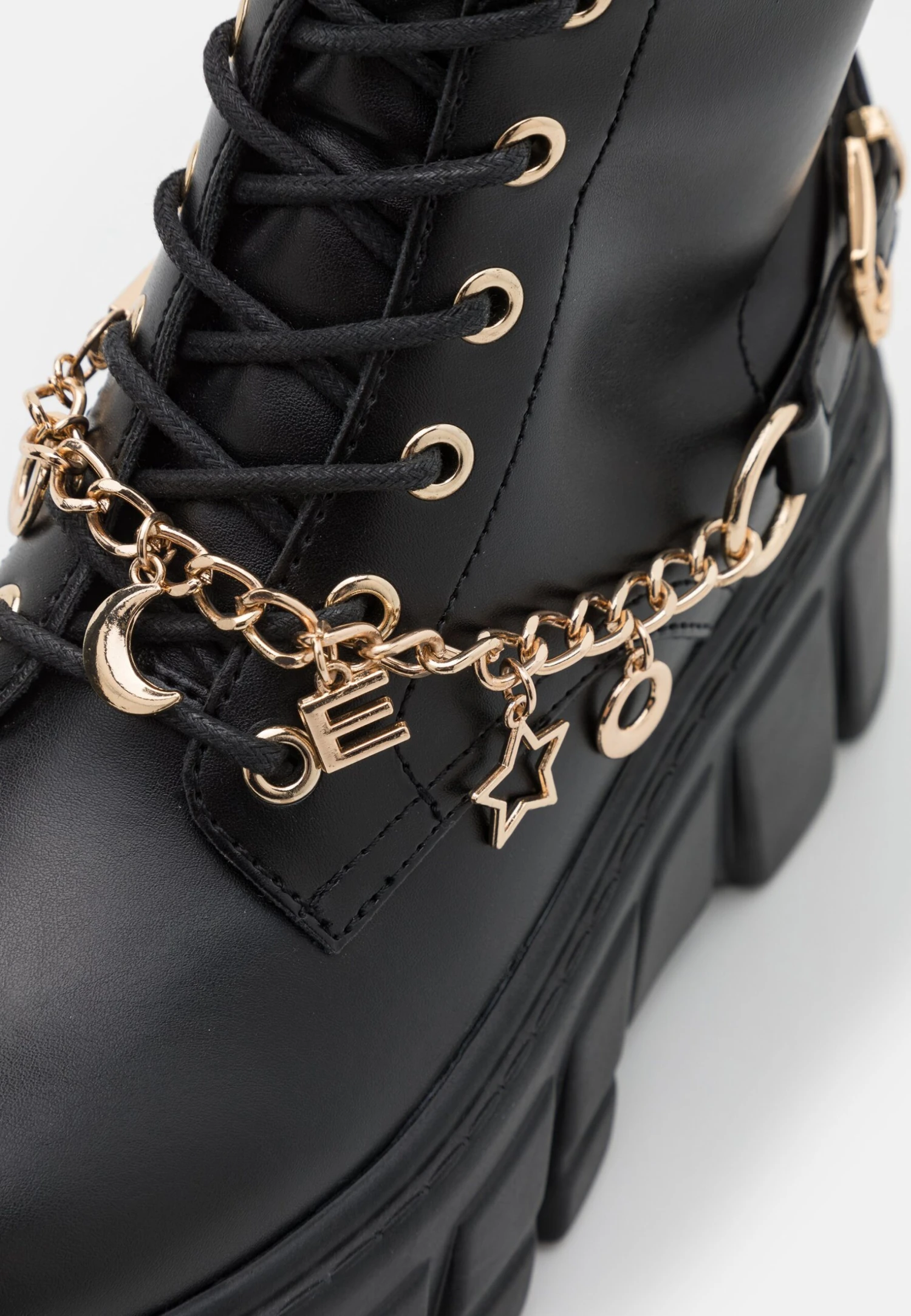 Even&Odd Lace-Up Boots - Black 6 Even&Odd Lace-Up Boots - Black - Image 6