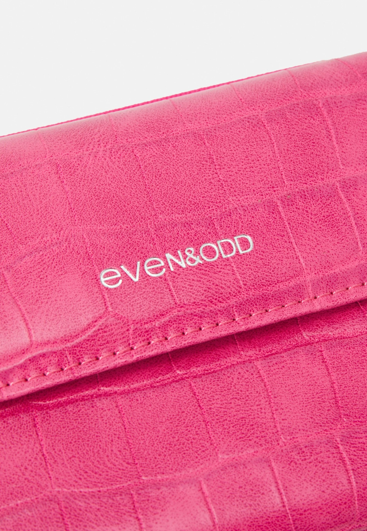 Even&Odd Wallet -Pink 4 Even&Odd Wallet -Pink - Image 4