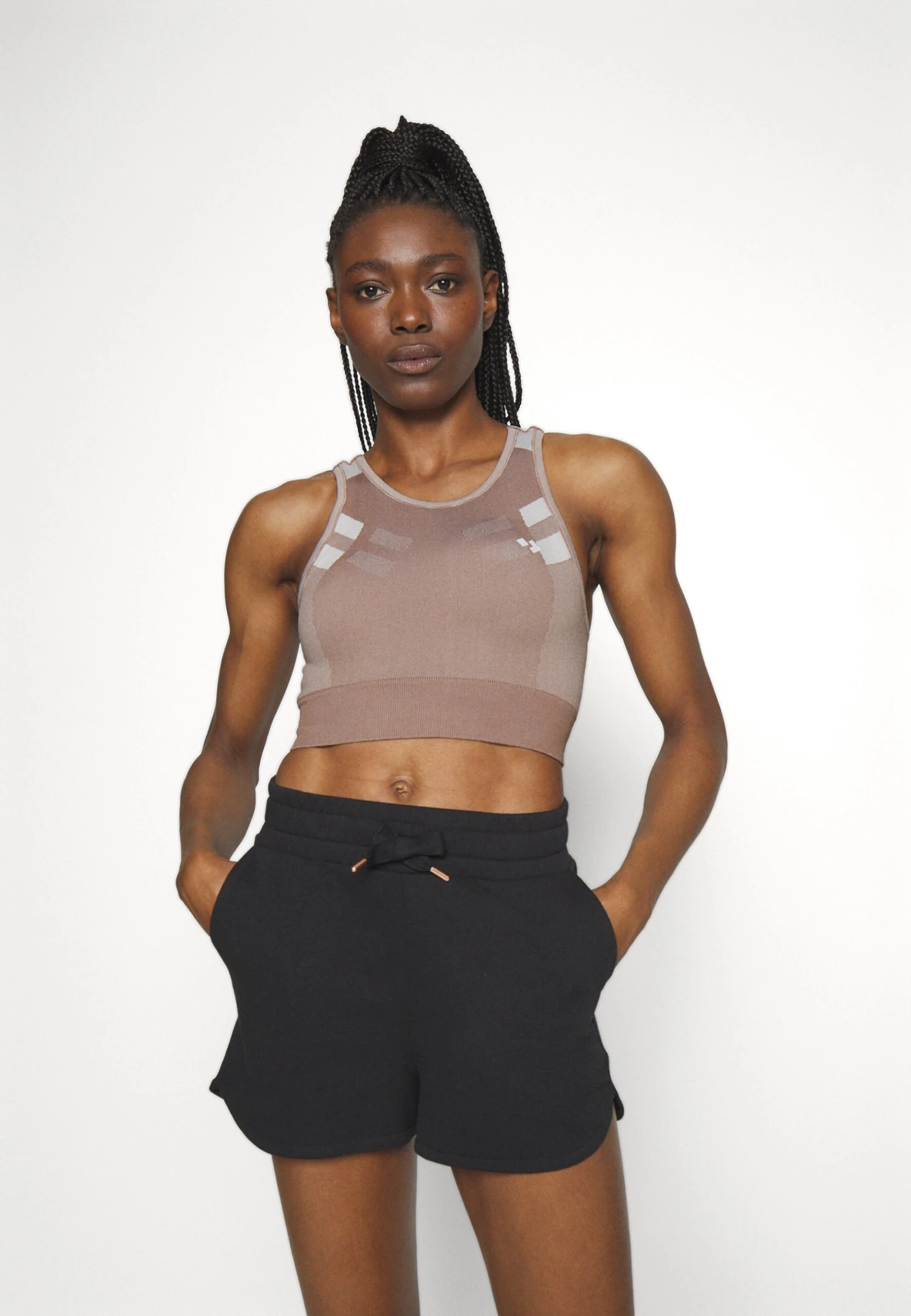 Medium Support Sports Bra - Taupe 4 Medium Support Sports Bra - Taupe - Image 4