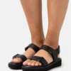 Platform Sandals - Black