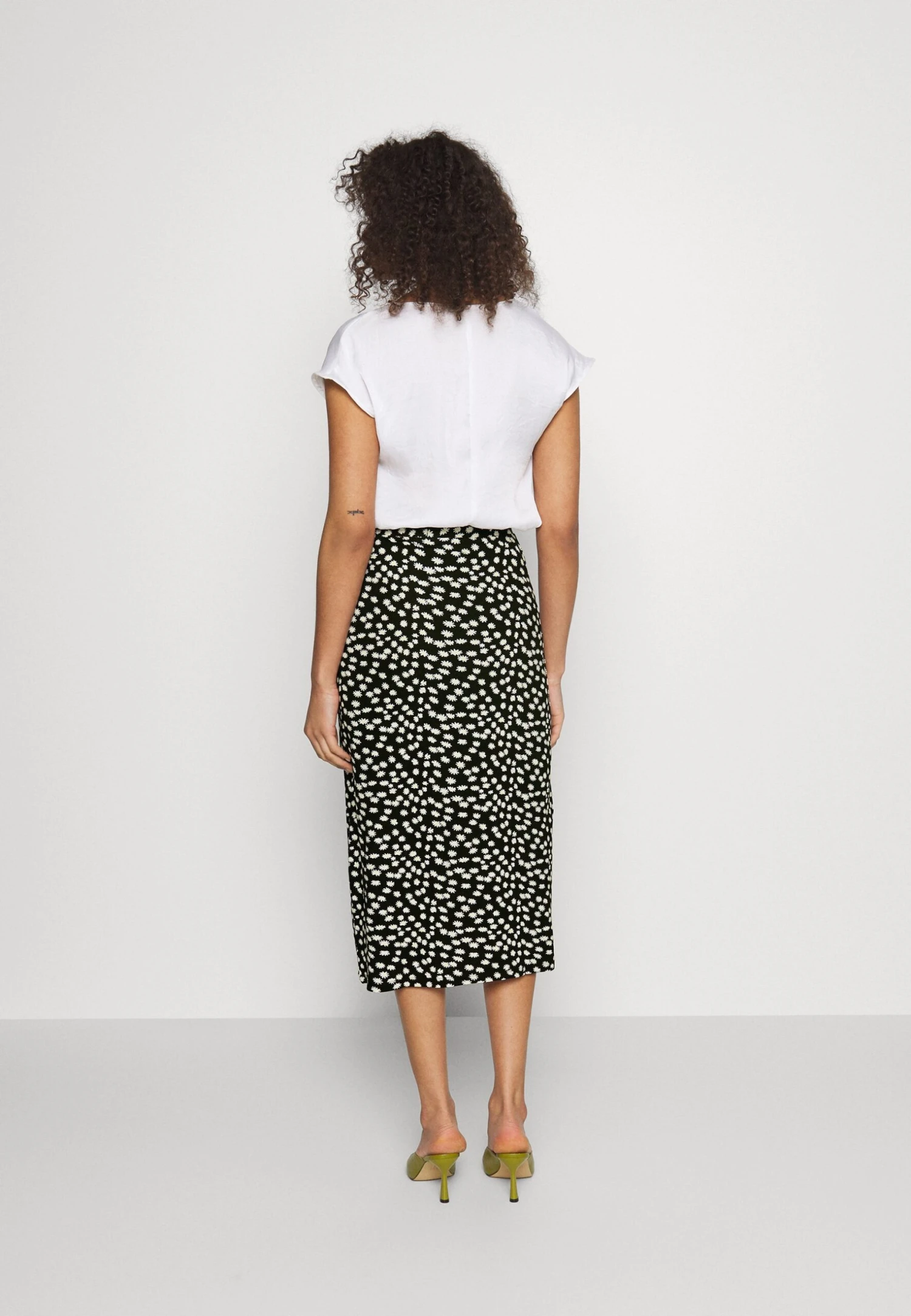 Midi Straight High Skirt - Pencil Skirt 3 Midi Straight High Skirt - Pencil Skirt - Image 3