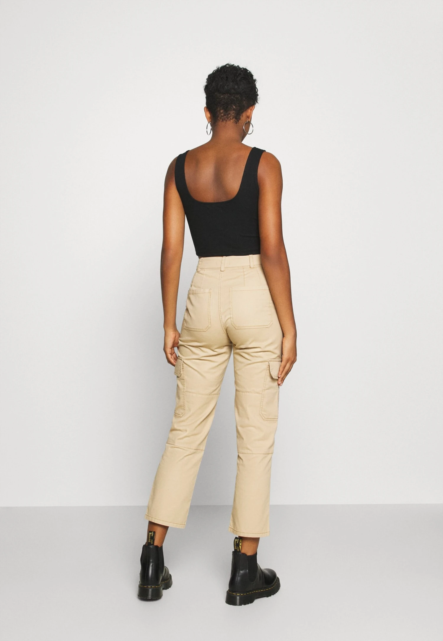 Even&Odd Top - Black/White 3 Even&Odd Top - Black/White - Image 3