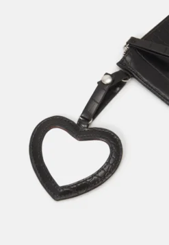 Even&Odd Wallet + Mirror Key Chain - Wallet - Black 8 Even&Odd Wallet + Mirror Key Chain - Wallet - Black -Even-Odd Store bfde6e1c095d423287f0a9442e6ed73d scaled
