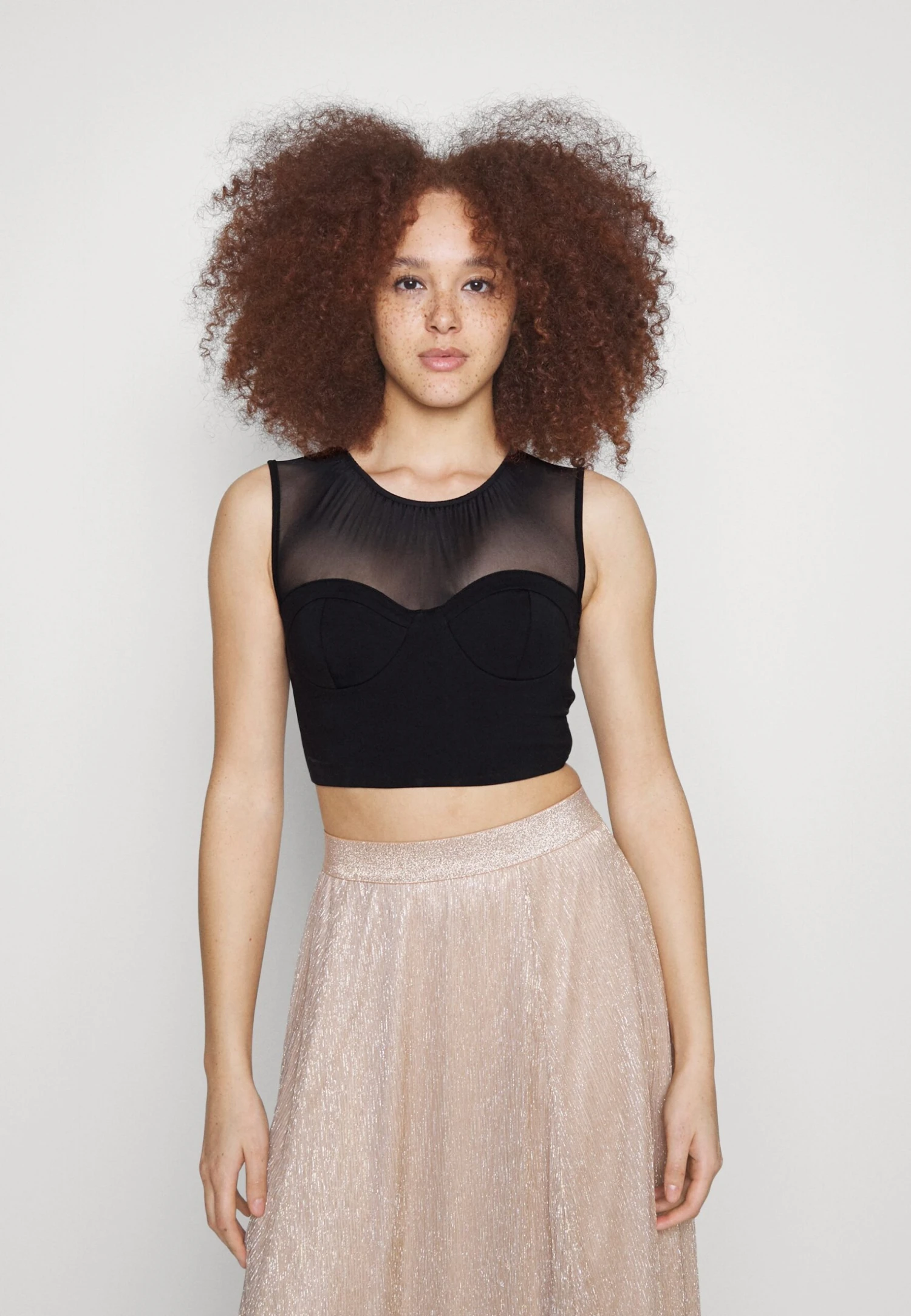 Even&Odd Top - Black 1 Even&Odd Top - Black