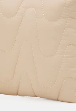 Even&Odd Across Body Bag - Beige 9 Even&Odd Across Body Bag - Beige -Even-Odd Store c5247873e2b04348883abb95c5273da5 scaled