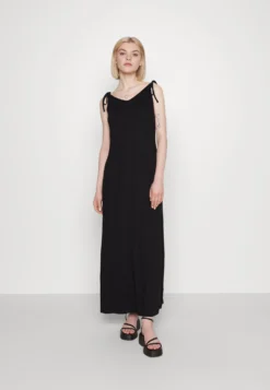 Even&Odd Maxi Dress - Maxi Dress
