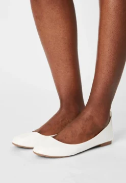 Even&Odd Ballet Pumps - White