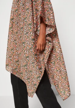 Even&Odd Summer Jacket - Red -Even-Odd Store d4a1df55eb0d4c89b0f91c2e39074a50 scaled