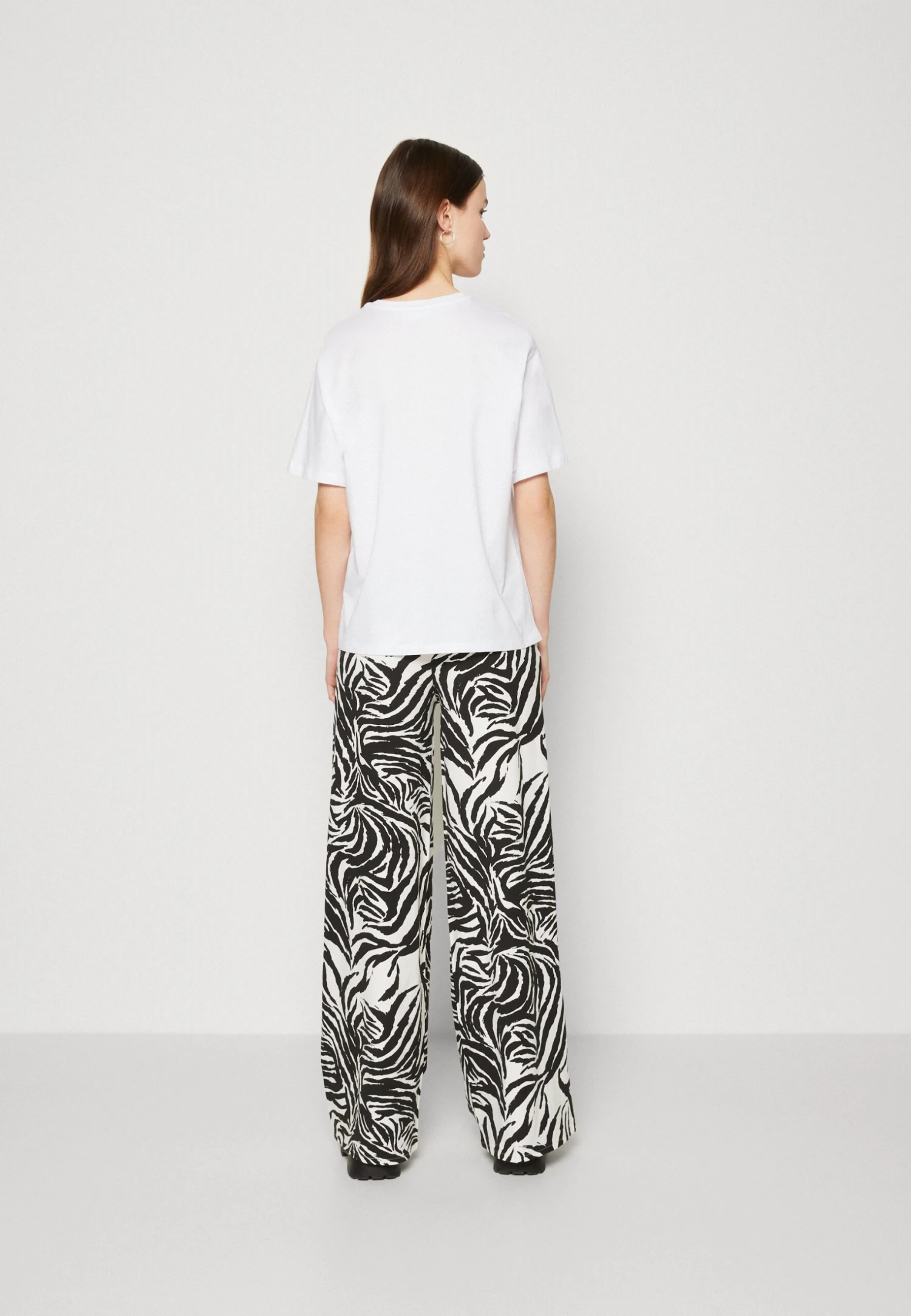 Even&Odd Print T-Shirt - Print T-Shirt 3 Even&Odd Print T-Shirt - Print T-Shirt - Image 3