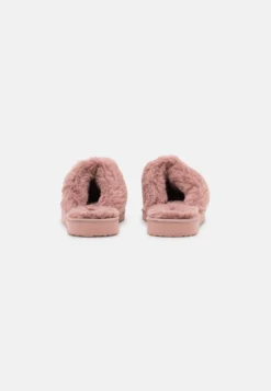 Even&Odd Slippers - Pink 9 Even&Odd Slippers - Pink -Even-Odd Store ddbb99b12dfa4b7dbeb3d9b90475a59a scaled