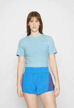 Basic T-Shirt - Light Blue