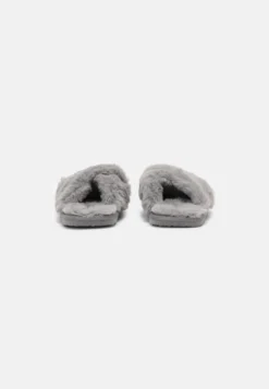 Even&Odd Slippers - Grey -Even-Odd Store e0af308b8d62426c8d35e90f41bad639 scaled