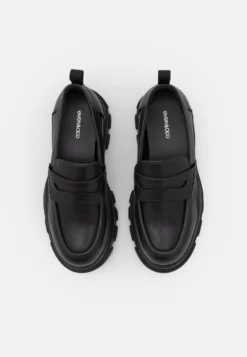 Even&Odd Slip-Ons - Black -Even-Odd Store e2dd658379cc4dc1babbd5ec08ed4c8e scaled