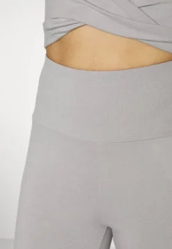 Leggings - Taupe -Even-Odd Store e3d72fd47f594008ad5571dd10b60a2d scaled