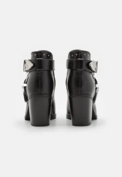 Even&Odd Cowboy/Biker Ankle Boot - Cowboy/Biker Ankle Boot 9 Even&Odd Cowboy/Biker Ankle Boot - Cowboy/Biker Ankle Boot -Even-Odd Store e7c37f4c07aa42fcb2ba4eada014f231 scaled