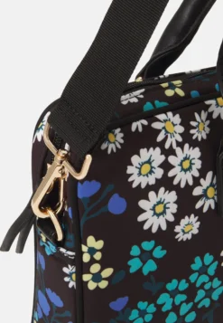 Even&Odd Laptop Bag - Black 8 Even&Odd Laptop Bag - Black -Even-Odd Store ebea1fd1af4d4b3ea12c04a908afbd17 scaled