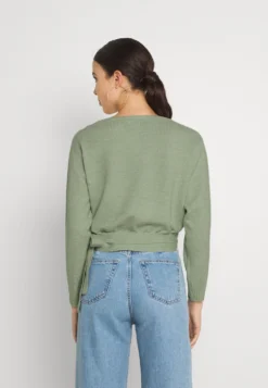 Even&Odd Cardigan - Light Green 7 Even&Odd Cardigan - Light Green -Even-Odd Store f79b1b59f9094a2d9019fbf564d57c66 scaled