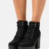 Lace-Up Ankle Boots - Black