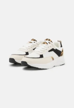Even&Odd Trainers - White/Brown/Black -Even-Odd Store f8fb1cad8b18461c99e0ef46665d3e33 scaled
