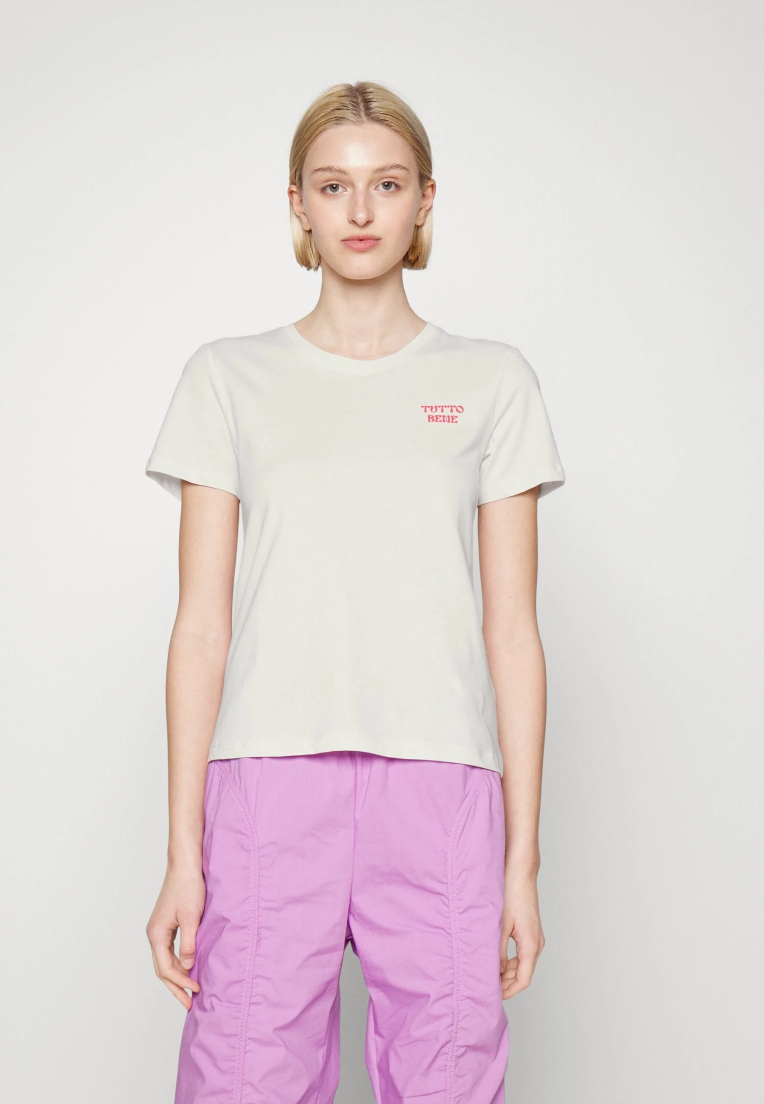 Even&Odd Hattie Tutto Bene- Basic T-Shirt - Light Pink 1 Even&Odd Hattie Tutto Bene- Basic T-Shirt - Light Pink